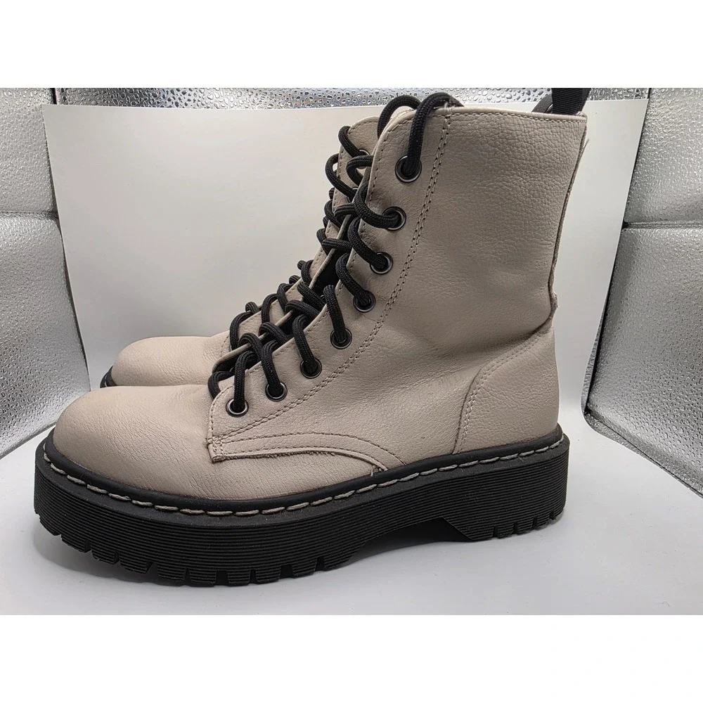 Sincerely Jules Harley Combat Boots Cream Beige Platform Lug Sole Mens 7 P2HRL10